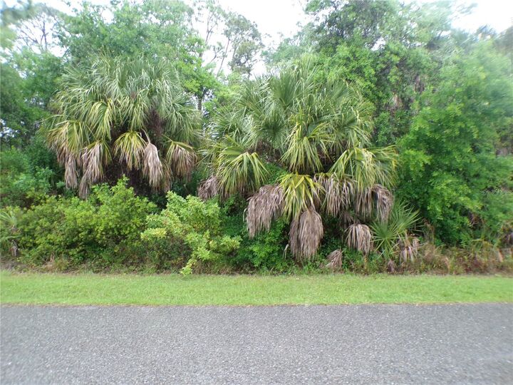 Property Photo:  Shalimar Terrace  FL 34286 
