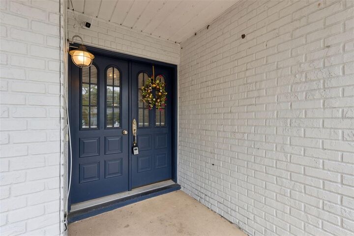 Property Photo:  5236 Albert Drive  FL 32792 