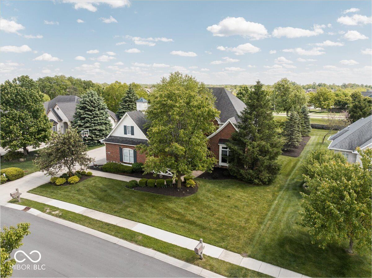 Property Photo:  6549 Braemar Avenue S  IN 46062 