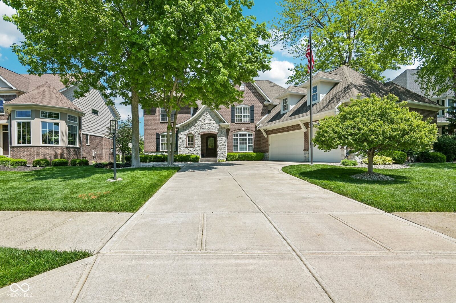 Property Photo: 14668 Whispering Breeze Drive IN 46037