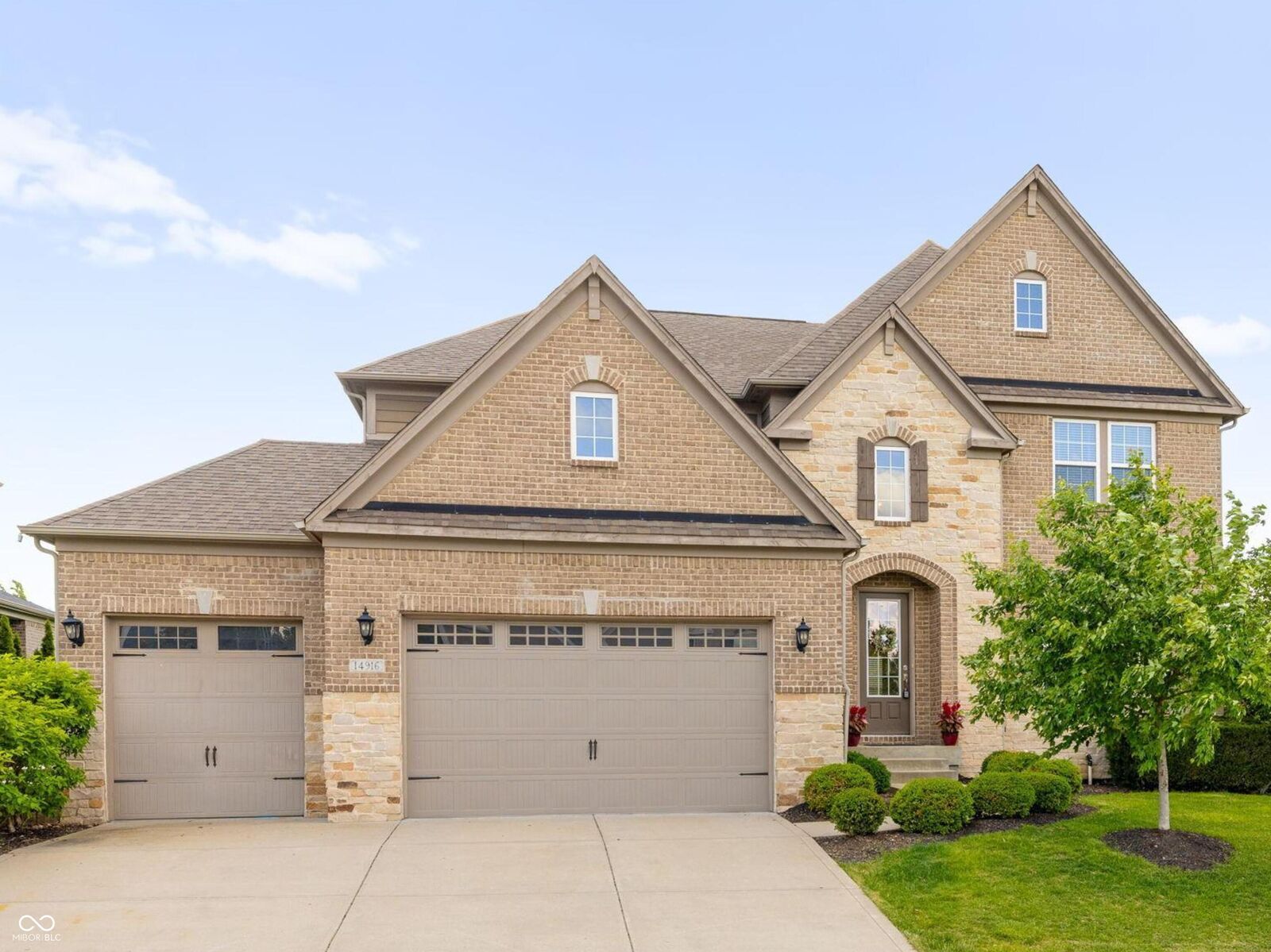 Property Photo: 14916 Briarpatch Circle IN 46033