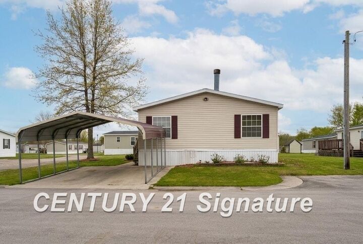 Property Photo:  269 Revolution Court  MI 48507 