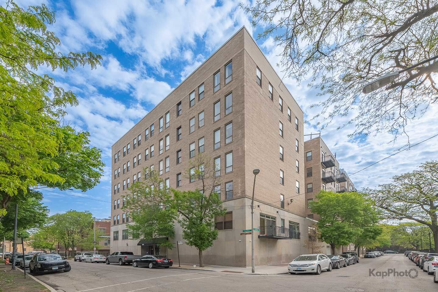 Property Photo:  811 S Lytle Street 410  IL 60607 