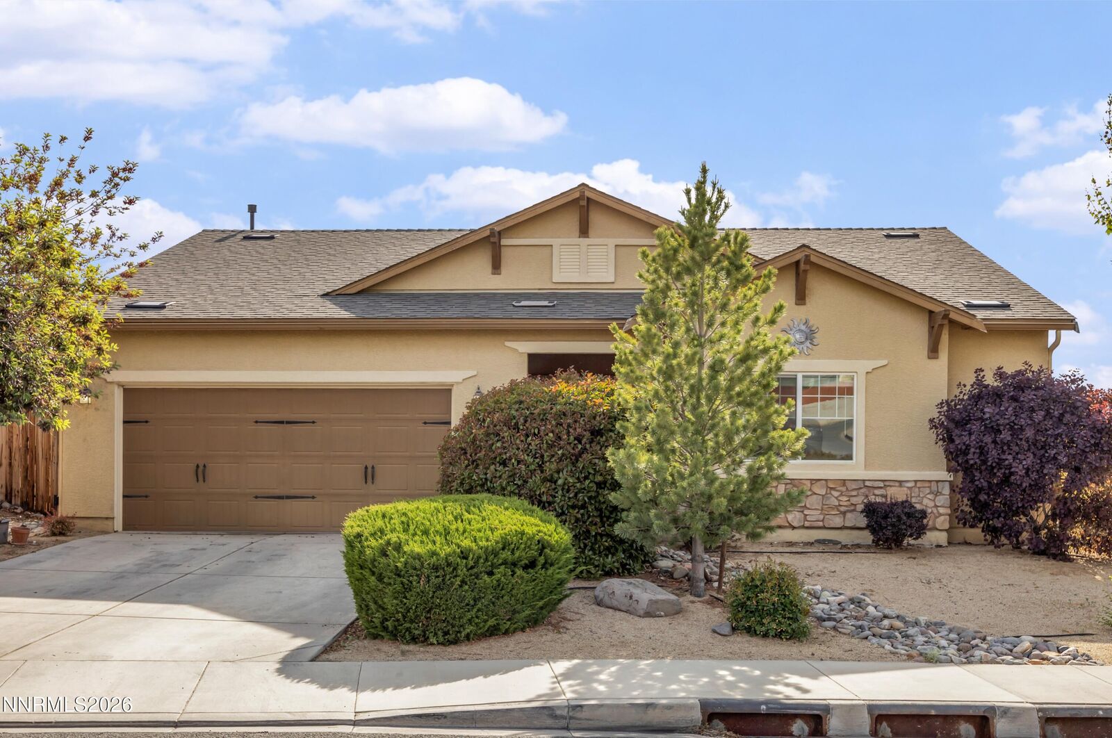 Property Photo:  500 Sun Mesa Drive  NV 89433 