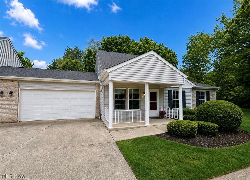 Property Photo:  616 N Creek Drive  OH 44077 
