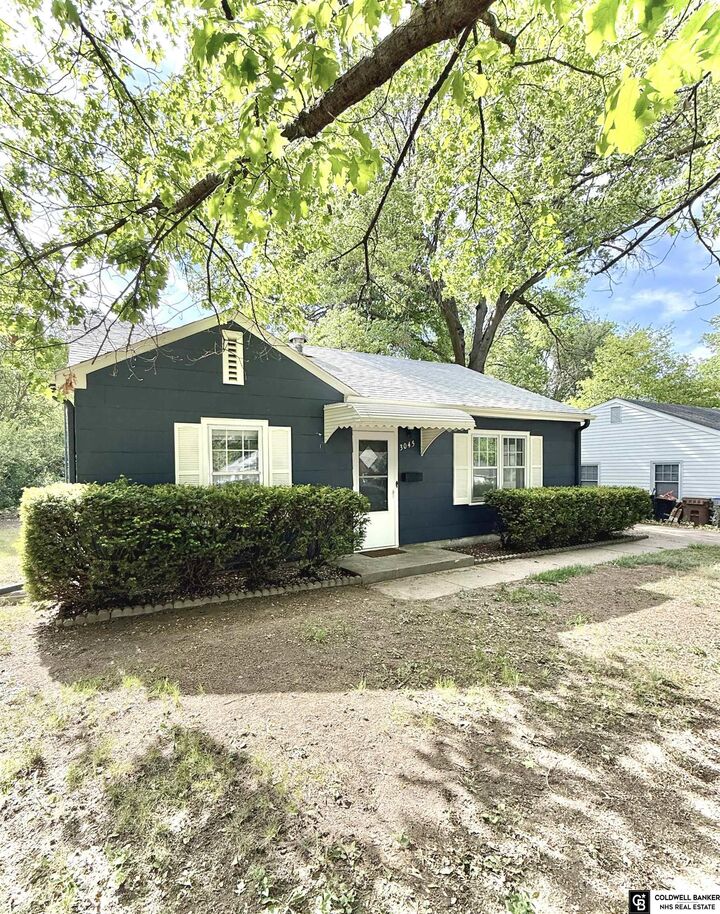 Property Photo:  3045 S 42nd Street  NE 68506 