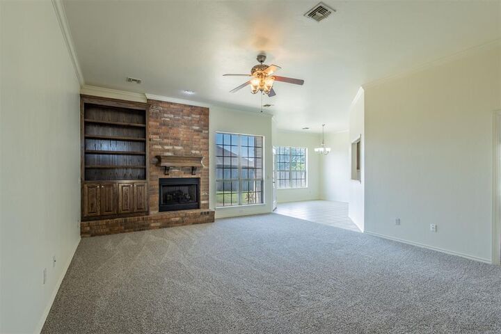Property Photo:  904 NE 25th Court  OK 73160 