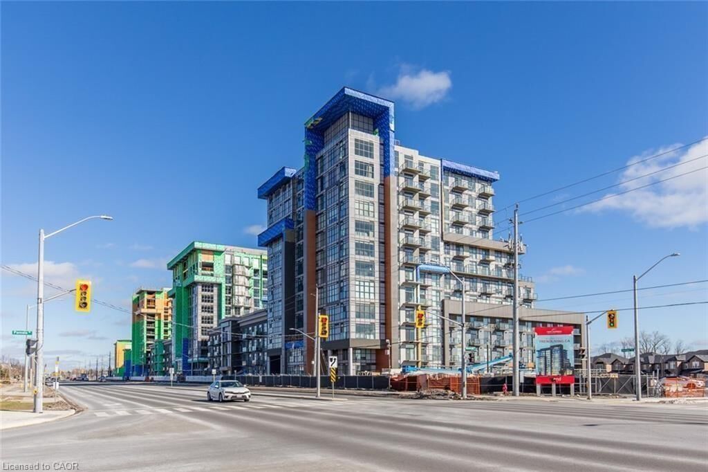Property Photo:  460 Dundas Street E 522  ON L8B 2A5 
