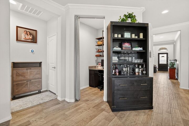 Property Photo:  1211 Pavilion  TX 79705 