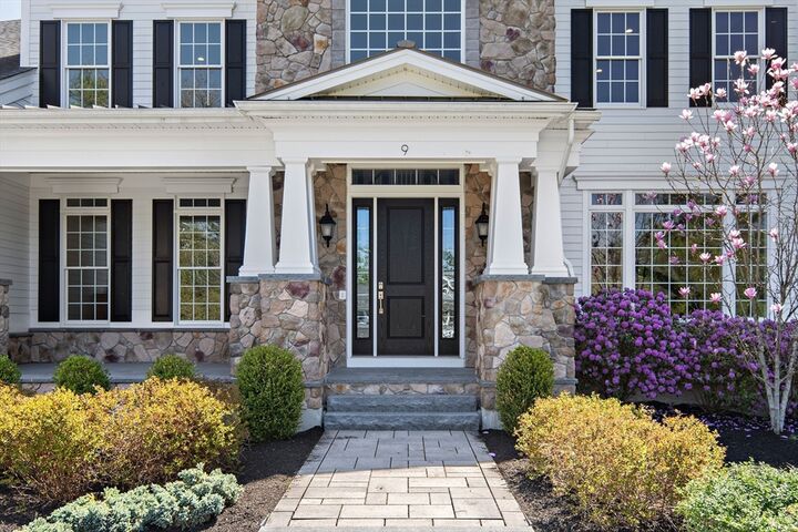 Property Photo:  9 Schaffner Ln  MA 02030 