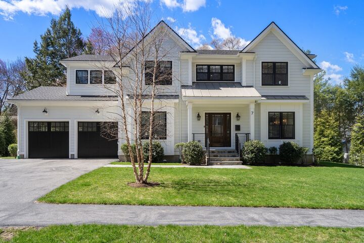 Property Photo: 7 Massasoit Road MA 02481
