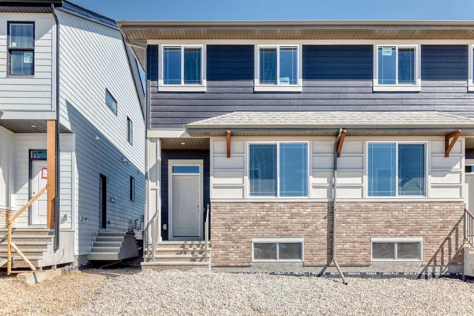 Property Photo:  1308 Mahogany Boulevard SE  AB T3M 4E3 