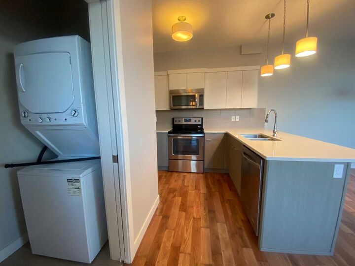 Property Photo:  35 Aquitania Circle W 902  AB T1J 5M2 