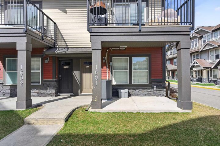 Property Photo:  280 Williamstown Close NW 1601  AB T4B 4B6 