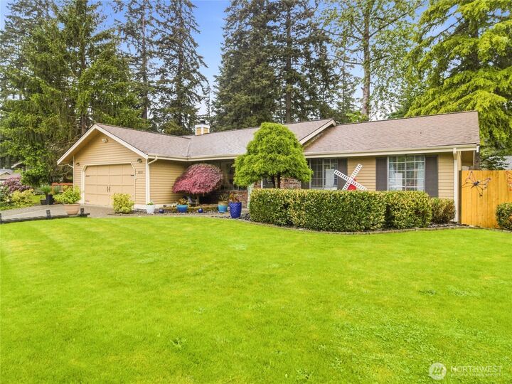 Property Photo:  26223  189th Place SE  WA 98042 