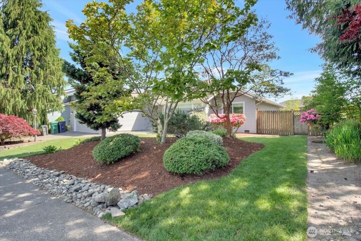 Property Photo: 2928 209th Place SW WA 98036