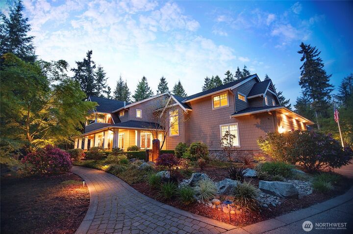 Property Photo:  19632  183rd Way SE  WA 98058 