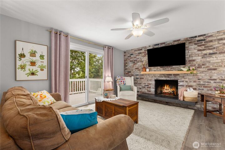 Property Photo:  4829 S 166th St  WA 98188 