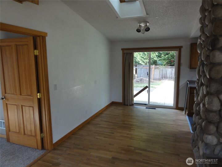 Property Photo:  28821  18th Avenue S  WA 98003 