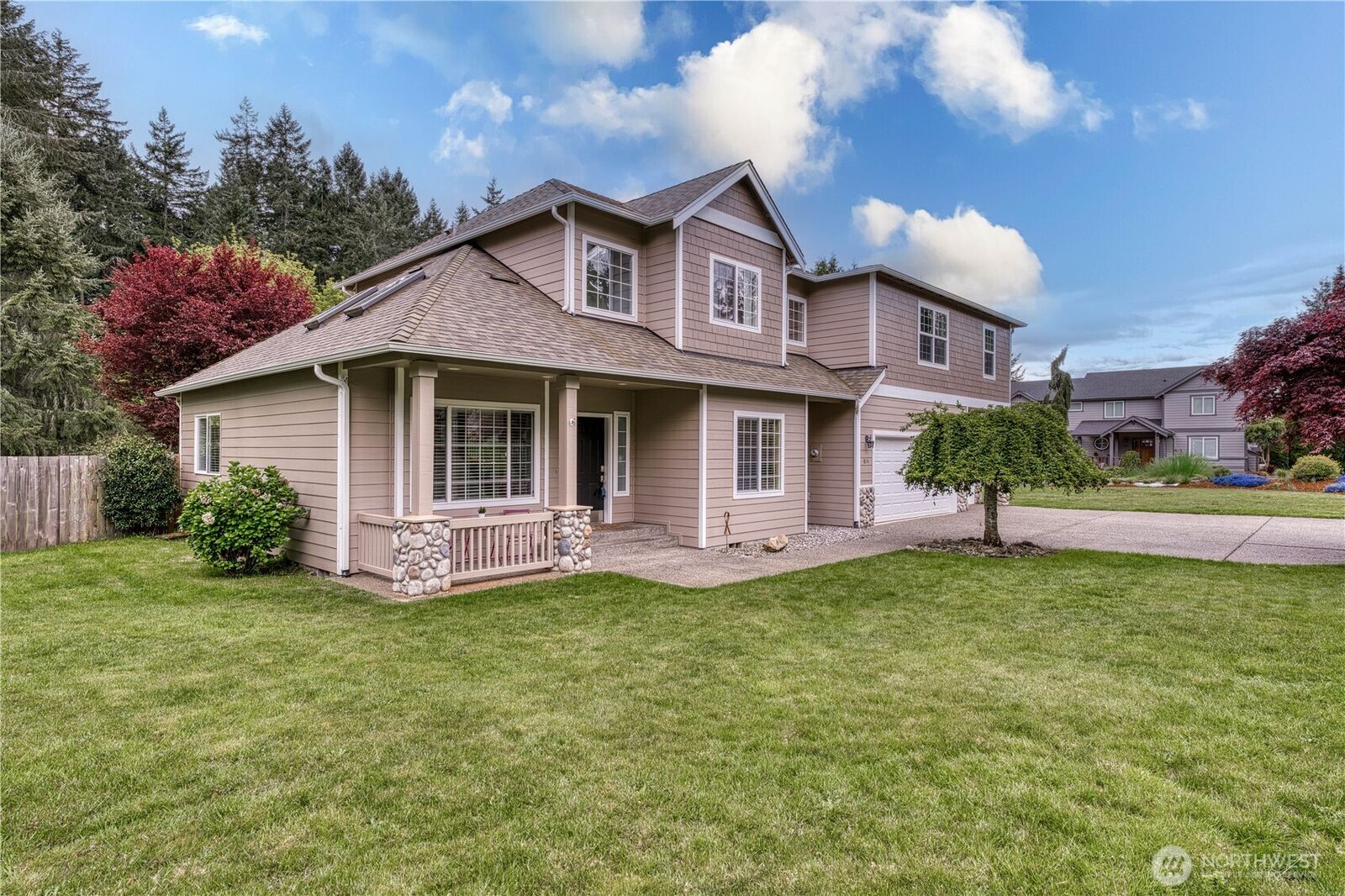 Property Photo:  814  Jewil Drive  WA 98333 