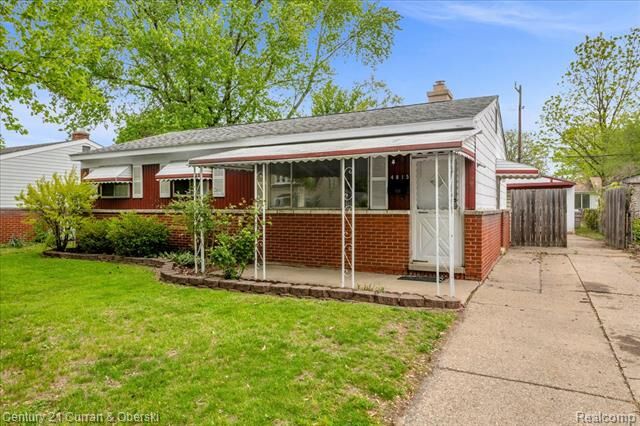 Property Photo:  4815 Williams Street  MI 48184 