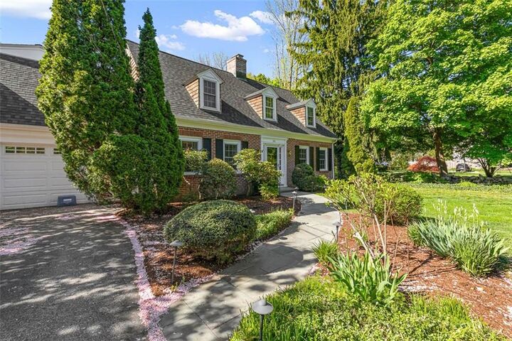 Property Photo:  340 Newman Avenue  RI 02916 