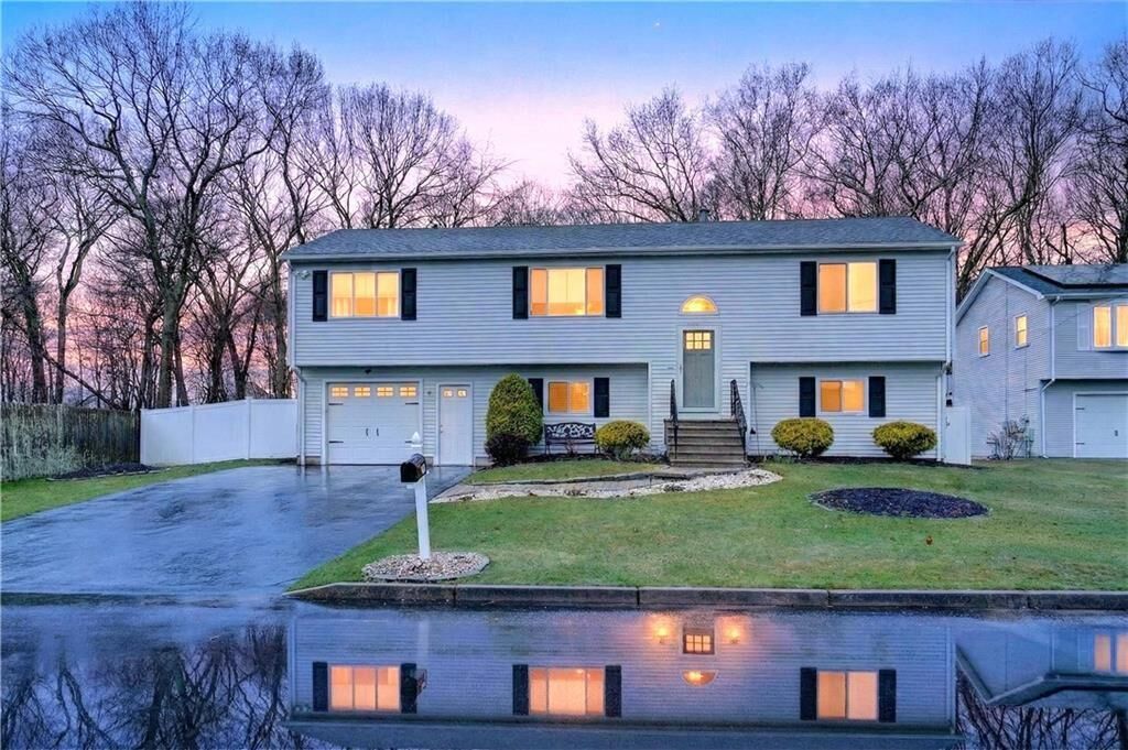 Property Photo:  82 Mohawk Trail  RI 02921 