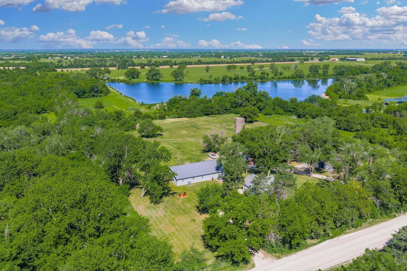 Property Photo:  5487 SW Shumway  KS 67042 