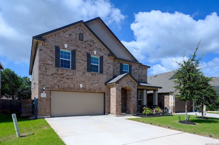 Property Photo:  5332 Espinoso Way  TX 78261 