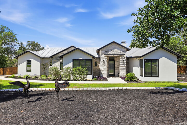 Property Photo:  117 Chisum  TX 78121 