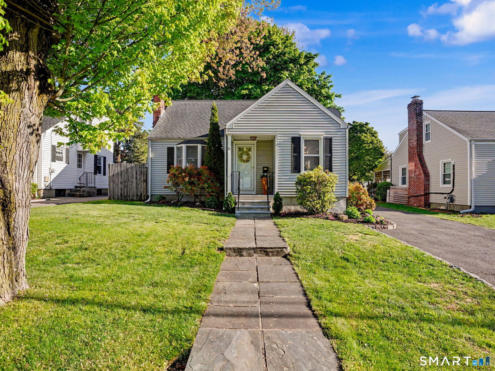 Property Photo: 71 Newton Street CT 06615