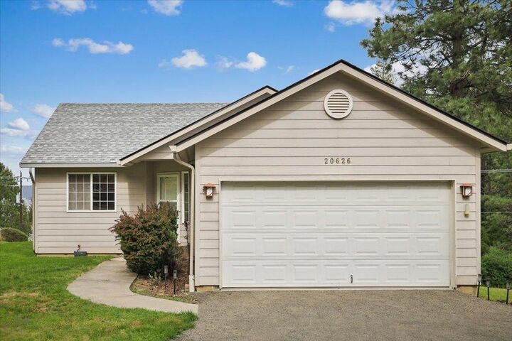 Property Photo: 20626 S Cave Bay Rd ID 83876