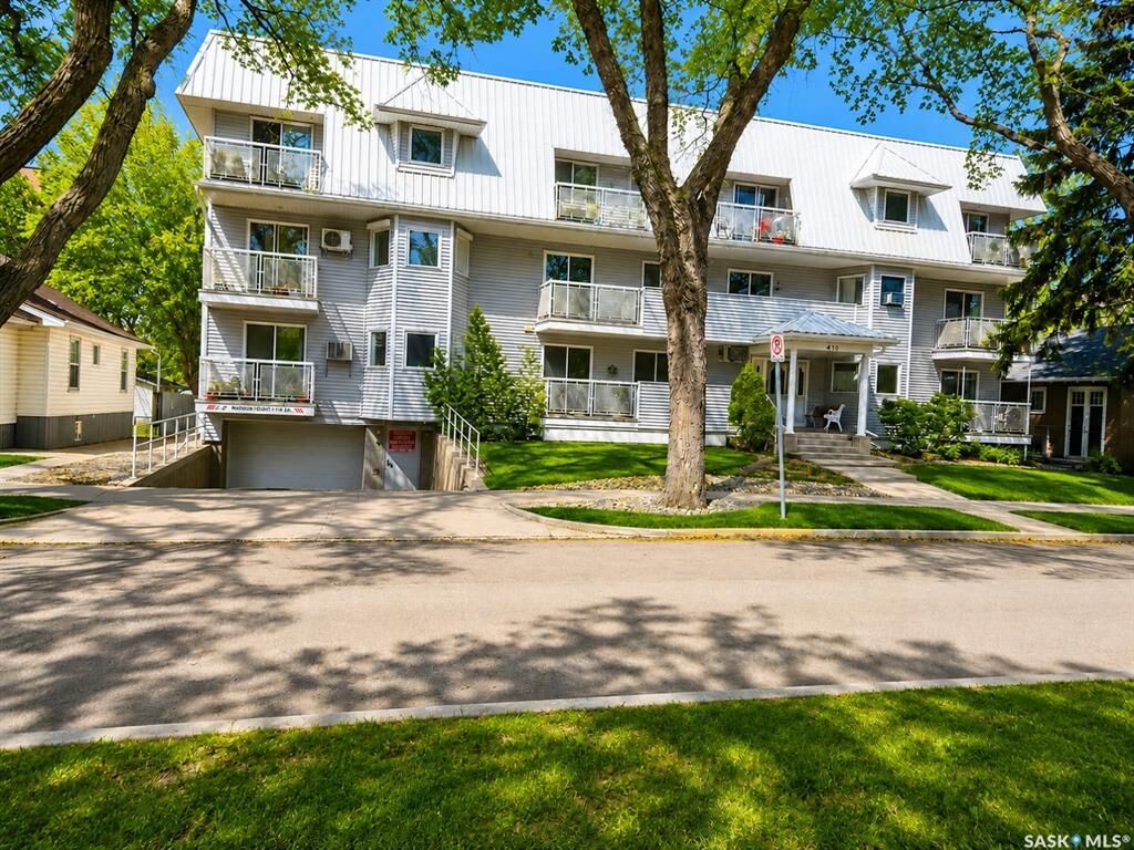 Property Photo: 419 Main Street 102 SK S7N 0B9