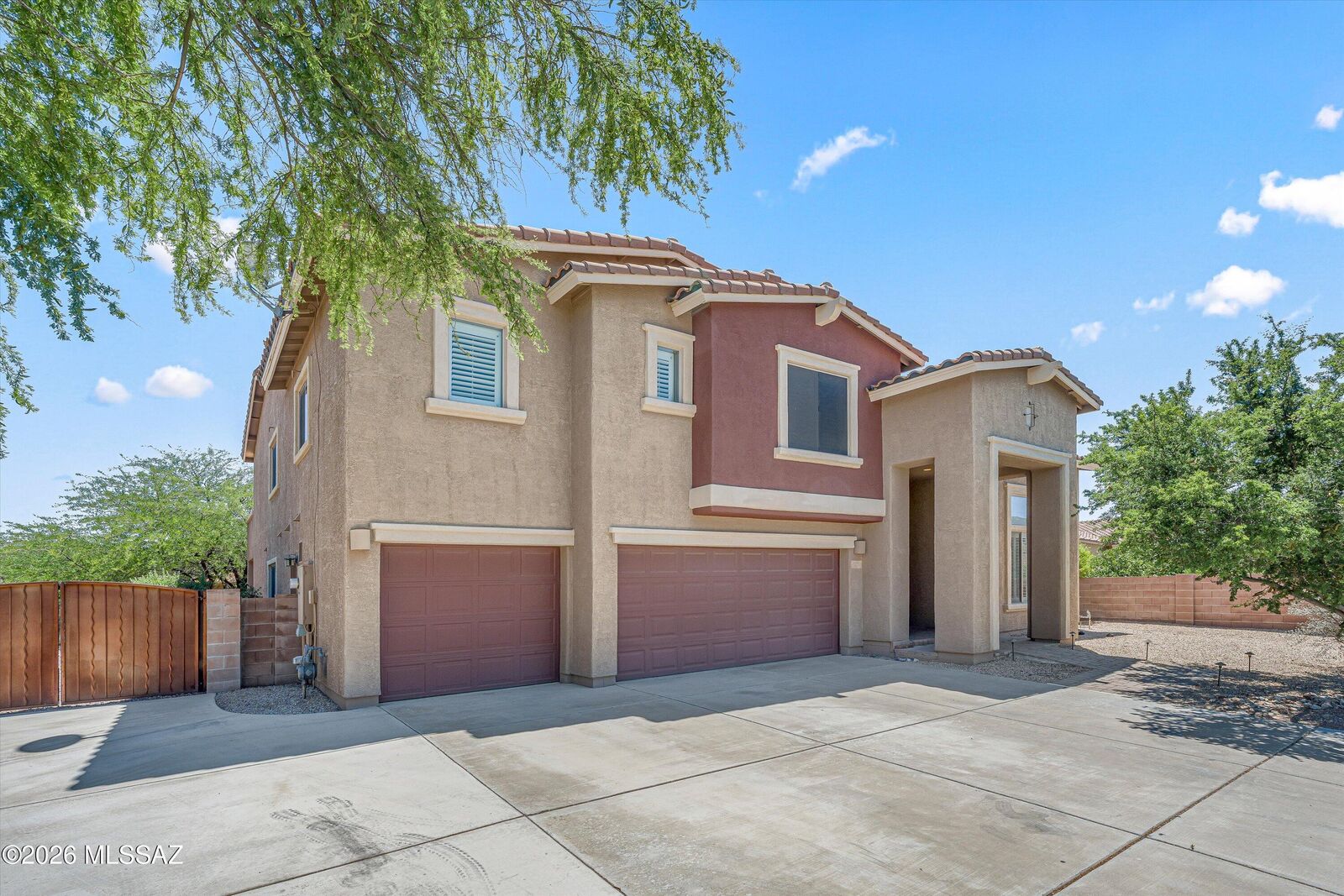 Property Photo: 7980 W Ironwood Reserve Court AZ 85743