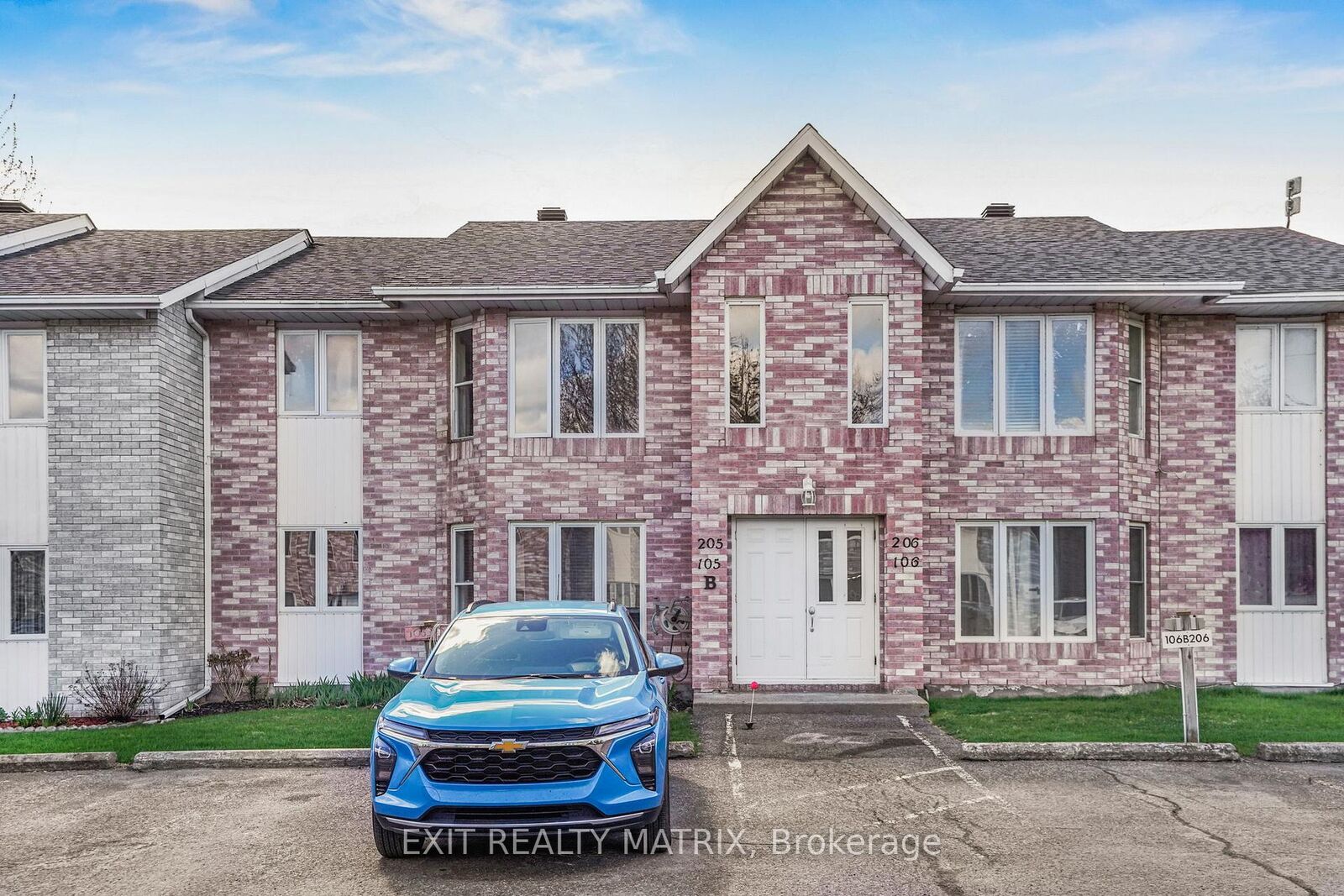 Property Photo: 185 Du Comte Route 205B ON K0B 1L0