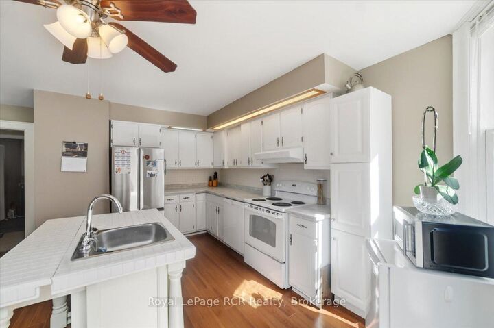 Property Photo: 271 7th Street E ON N4K 1H8