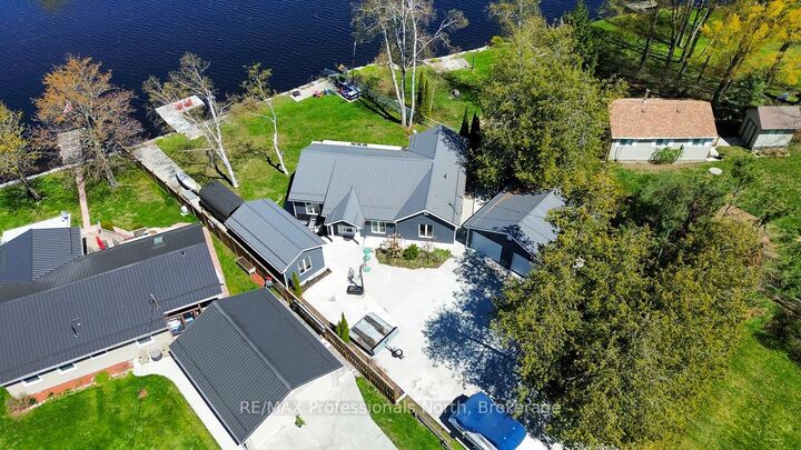 Property Photo: 652 Robel Drive ON K0L 1T0