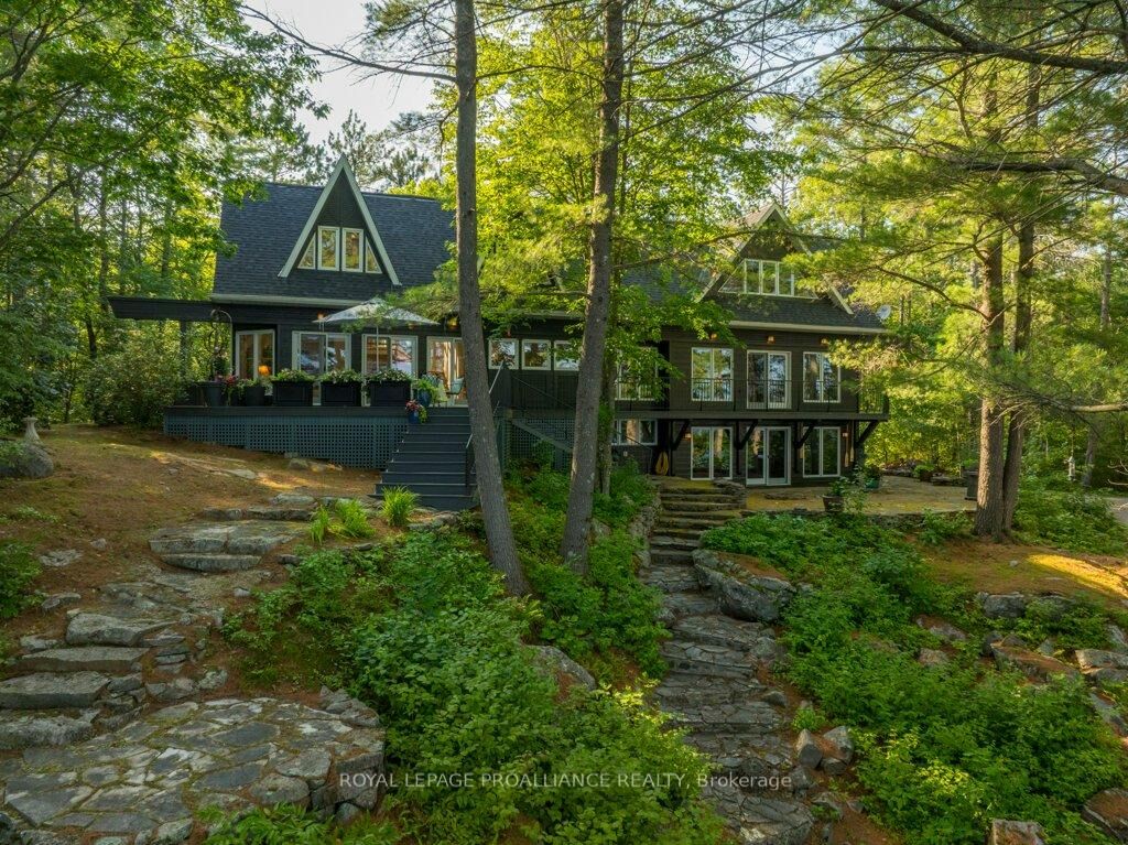 Property Photo: 403 Henniger Road ON K0H 1K0