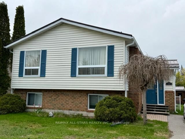 Property Photo: 16 Dunn Street ON K0M 1A0