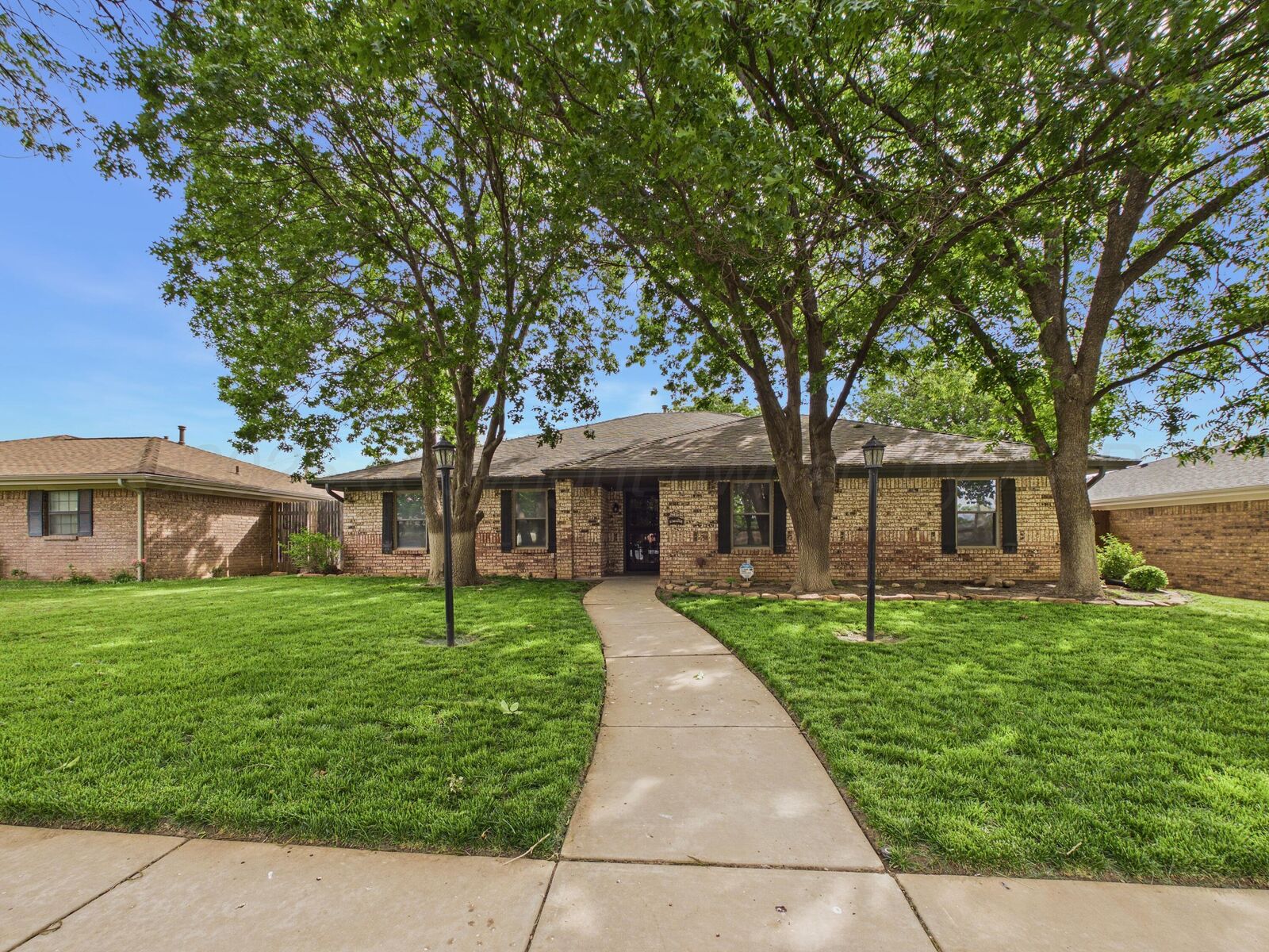 Property Photo: 7810 Farrell Drive TX 79121-1212
