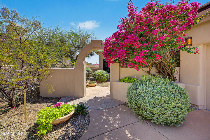 Property Photo:  11075 E Desert Vista Drive  AZ 85255 