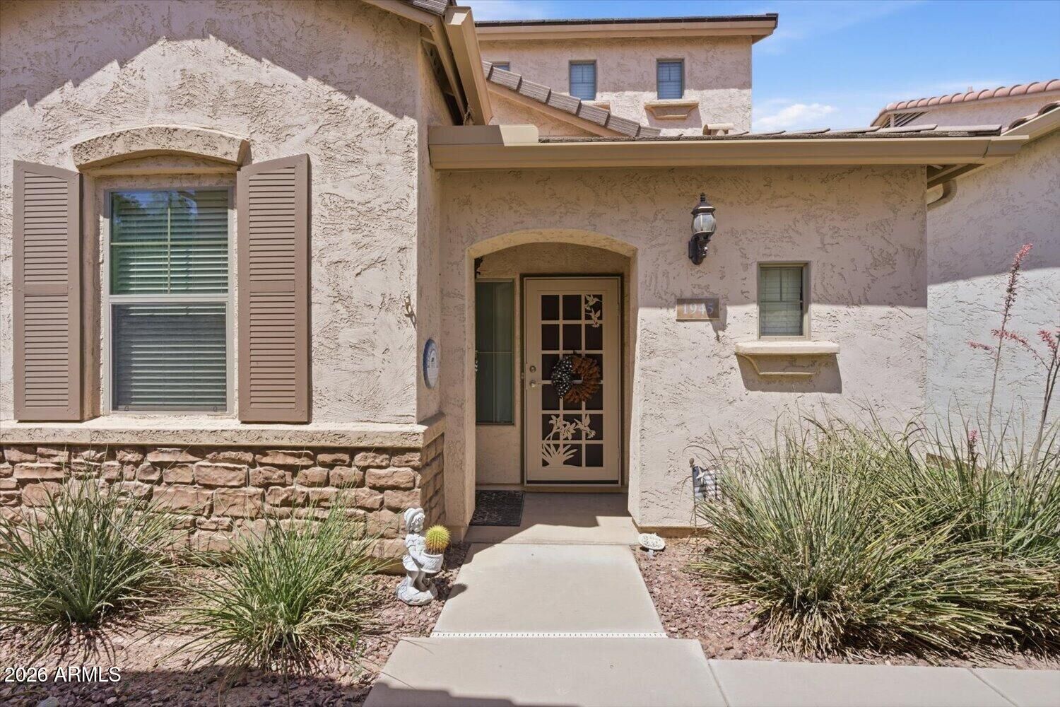 Property Photo: 1945 W Busoni Place AZ 85023