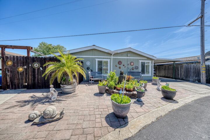 Property Photo:  5830 Robin Hill Drive 3  CA 95453 