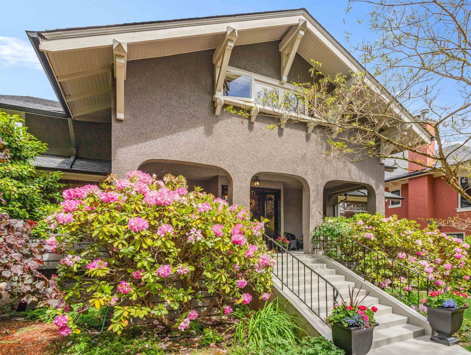 Property Photo: 1971 W 36th Avenue BC V6M 1K7