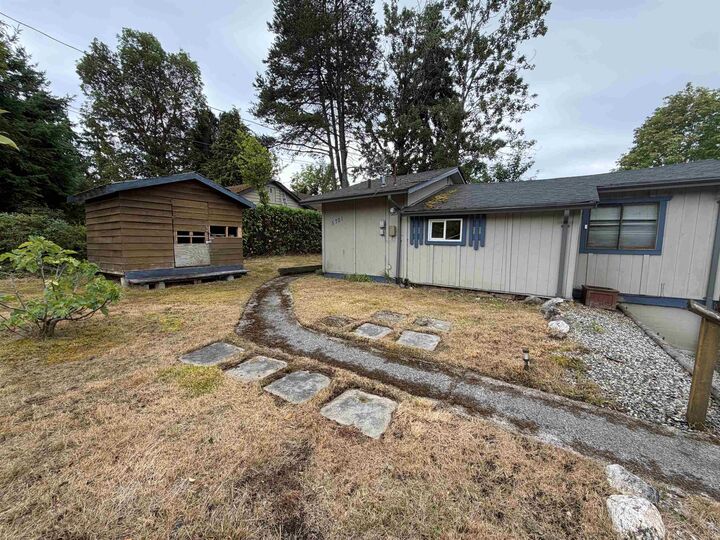 Property Photo: 5701 Wharf Road BC V0N 3A3