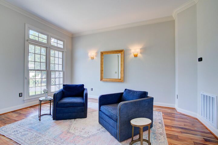 Property Photo:  43585 Jackson Hole Circle  VA 20176 