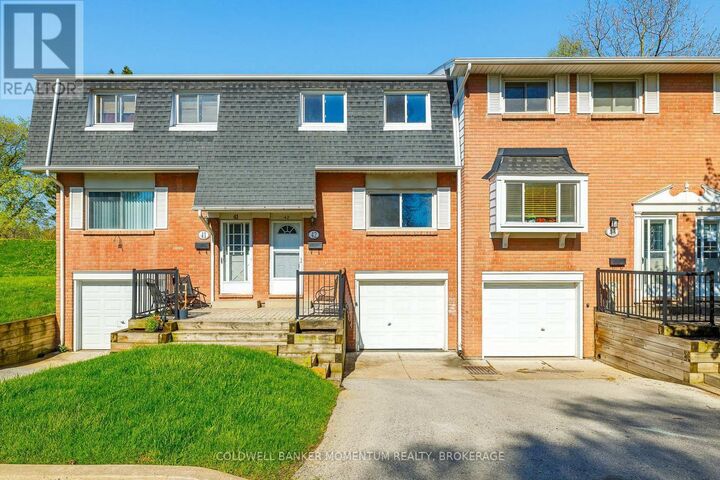 Property Photo:  185 Denistoun Street 42  ON L3C 6J6 