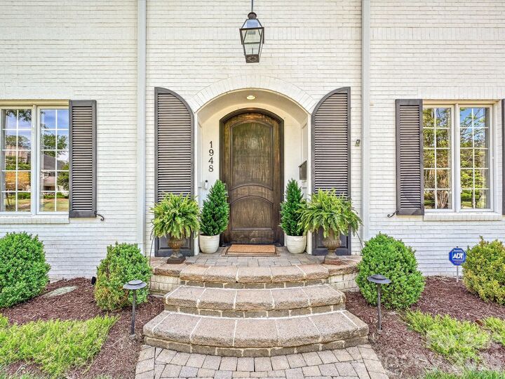 Property Photo:  1948 Maryland Avenue  NC 28209 