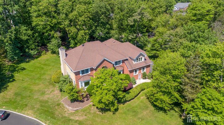 Property Photo:  40 Newland Court  NJ 08807 