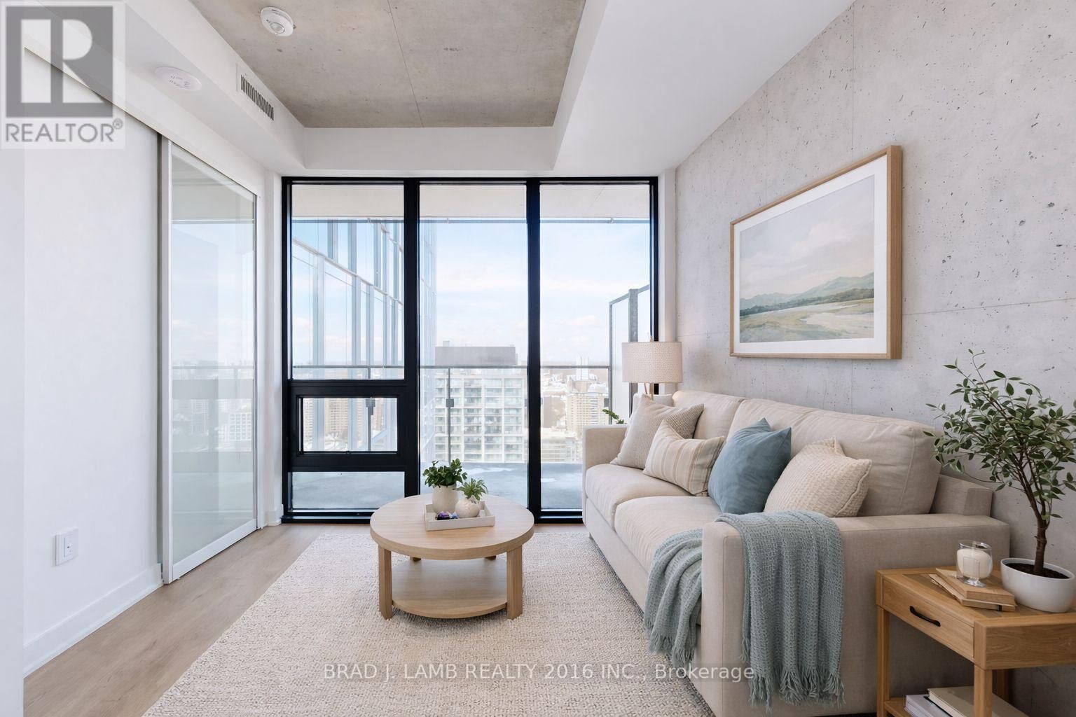 Property Photo:  284 King Street East 2605  ON M5A 1K4 